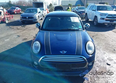 2015 Mini Hardtop Cooper z USA, uszkodzony, nr VIN WMWXM5C56F3A59200
